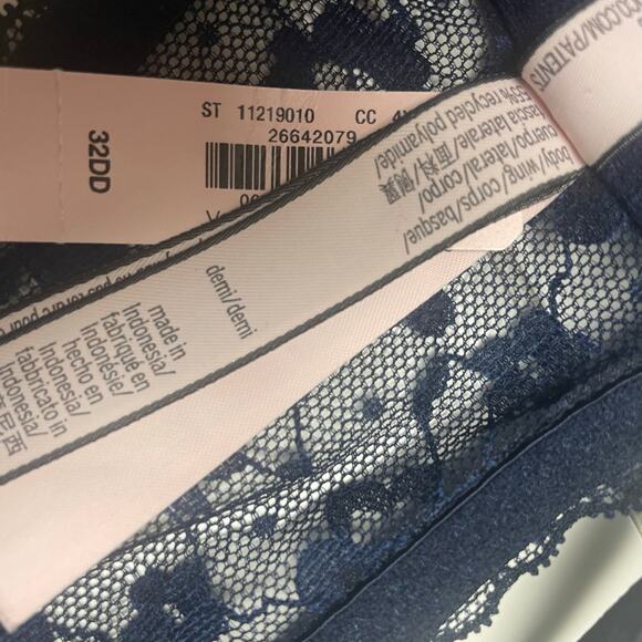 Victorias Secret Navy Lace Racerback Front Close Bra Size 32DD Demi NEW - Picture 7 of 7